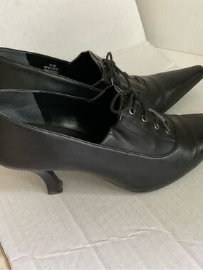 Franco Sarto Black Pointed-Toe Lace-Up Heels